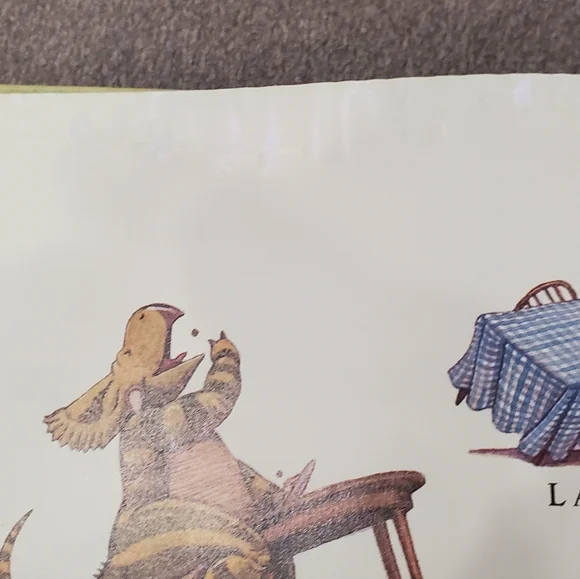 Dinosaur Kids' Book lot - Picture 9 of 10